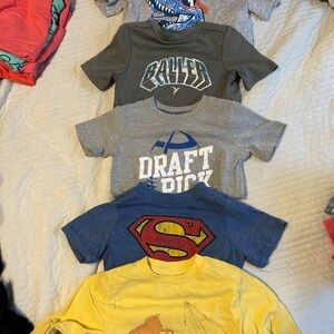 Kids t-Shirt bundle 3t/ some 2t